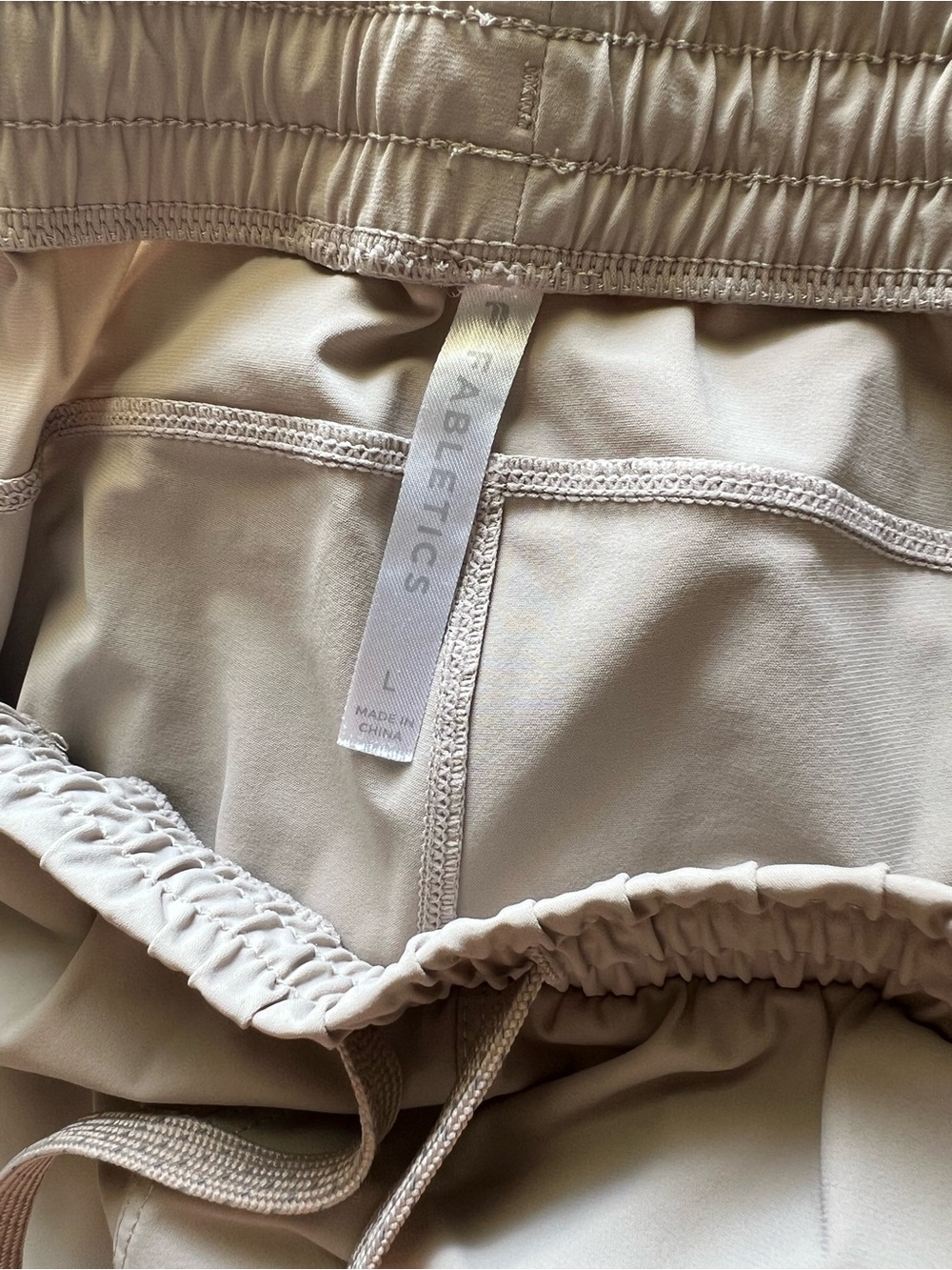 Fabletics The Piped One Short 5” Athletic Short - Picture 3 of 3